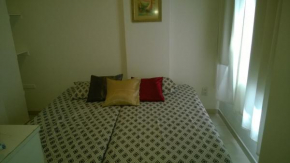 STUDIO QUADRA PRAIA COPACABANA (POSTO 05)